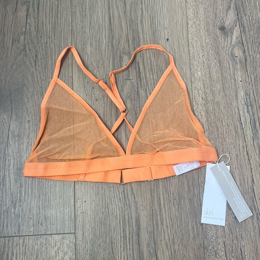 SKIN‎ WORLDWIDE Odelyn Triangle Bra NWT medium